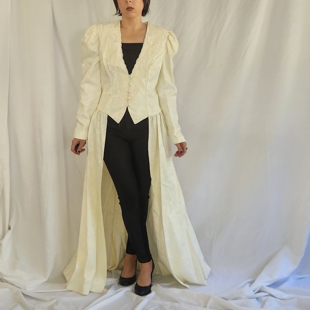90s Cream Princess Gown